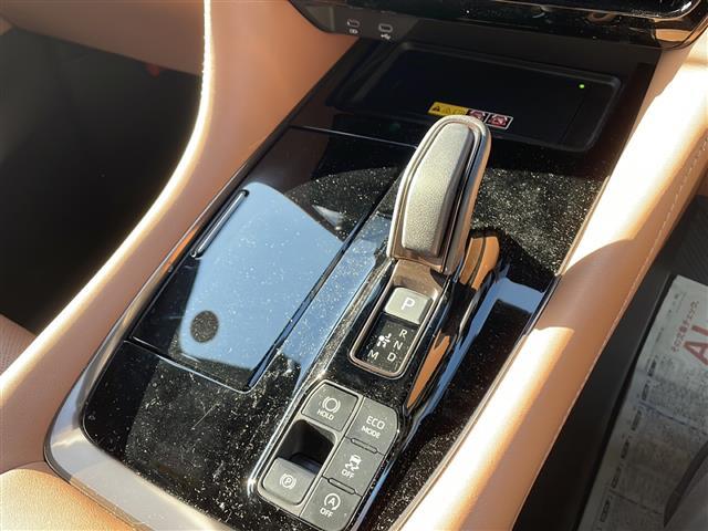 ヴェルファイア Ｚ　プレミア　ワンオーナー　禁煙車　ムーンルーフ　純正ナビ　Ｂｌｕｅｔｏｏｔｈ　フルセグＴＶ　全周囲カメラ　ブラインドスポットモニター　ヘッドアップディスプレイ　シートヒーター＆ベンチレーション　パワーバックドア（9枚目）