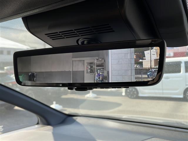 ヴェルファイア Ｚ　プレミア　ワンオーナー　禁煙車　ムーンルーフ　純正ナビ　Ｂｌｕｅｔｏｏｔｈ　フルセグＴＶ　全周囲カメラ　ブラインドスポットモニター　ヘッドアップディスプレイ　シートヒーター＆ベンチレーション　パワーバックドア（15枚目）