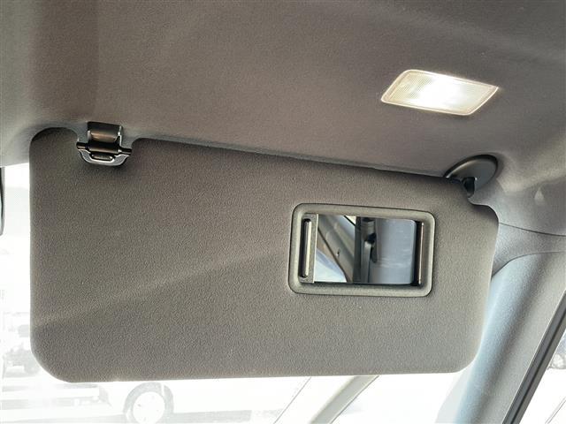 ヴェルファイア Ｚ　プレミア　ワンオーナー　禁煙車　ムーンルーフ　純正ナビ　Ｂｌｕｅｔｏｏｔｈ　フルセグＴＶ　全周囲カメラ　ブラインドスポットモニター　ヘッドアップディスプレイ　シートヒーター＆ベンチレーション　パワーバックドア（21枚目）