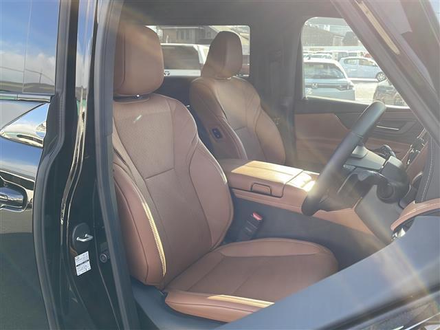 ヴェルファイア Ｚ　プレミア　ワンオーナー　禁煙車　ムーンルーフ　純正ナビ　Ｂｌｕｅｔｏｏｔｈ　フルセグＴＶ　全周囲カメラ　ブラインドスポットモニター　ヘッドアップディスプレイ　シートヒーター＆ベンチレーション　パワーバックドア（24枚目）