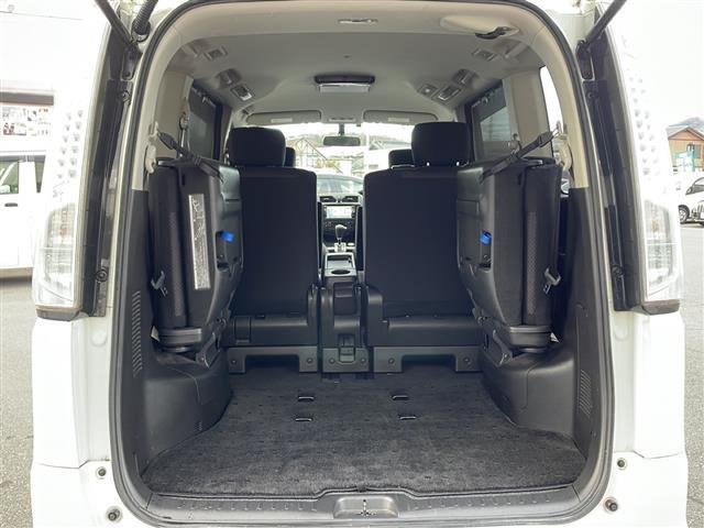 セレナ ハイウェイスター　Ｓ－ハイブリッド　禁煙車　ワンオーナー車　純正ナビ　Ｂｌｕｅｔｏｏｔｈ　フルセグＴＶ　バックカメラ　社外フリップダウンモニター　両側パワースライドドア　キセノンヘッドライト　クルーズコントロール　スマートキー　ＥＴＣ（29枚目）