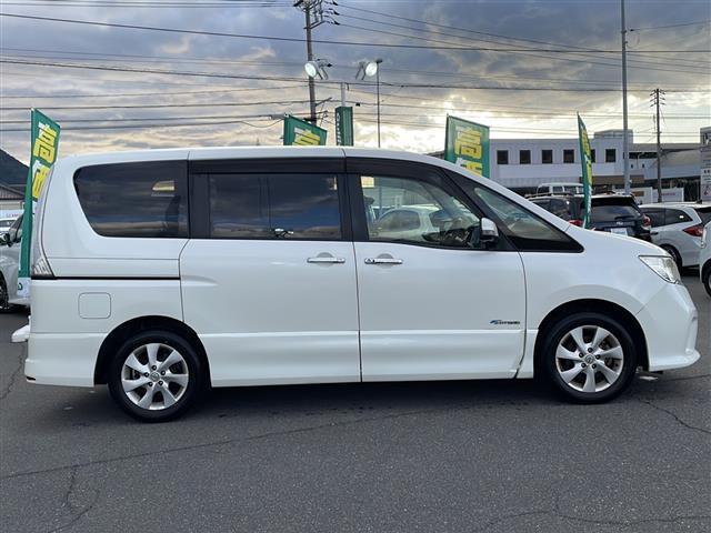 セレナ ハイウェイスター　Ｓ－ハイブリッド　禁煙車　ワンオーナー車　純正ナビ　Ｂｌｕｅｔｏｏｔｈ　フルセグＴＶ　バックカメラ　社外フリップダウンモニター　両側パワースライドドア　キセノンヘッドライト　クルーズコントロール　スマートキー　ＥＴＣ（37枚目）