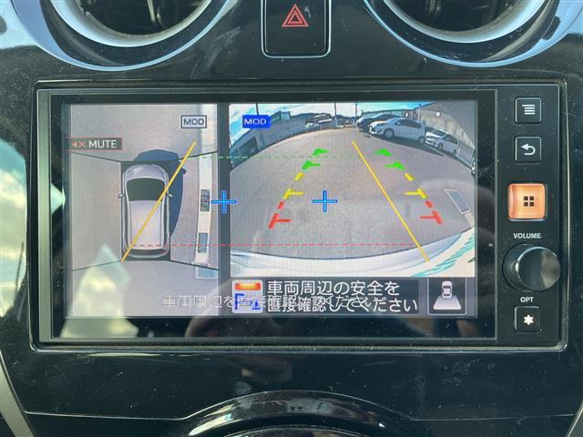 ノート メダリスト　ワンオーナー　禁煙車　スマートキー　プッシュスタート　ディスプレイオーディオ　全方位カメラ　衝突軽減ブレーキ　アイドリングストップ　車線逸脱警報装置　横滑り防止装置　純正フロアマット　保証書（2枚目）