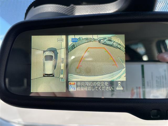 ノート メダリスト　ワンオーナー　禁煙車　スマートキー　プッシュスタート　ディスプレイオーディオ　全方位カメラ　衝突軽減ブレーキ　アイドリングストップ　車線逸脱警報装置　横滑り防止装置　純正フロアマット　保証書（16枚目）