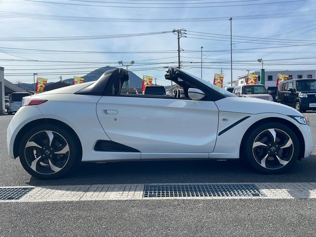 Ｓ６６０ α　ワンオーナー　純正フロアマット　プッシュスタート　保証書　記録簿　取扱説明書　サンルーフ　純正アルミホイール　クルーズコントロール　６速マニュアル車　オートライト（10枚目）