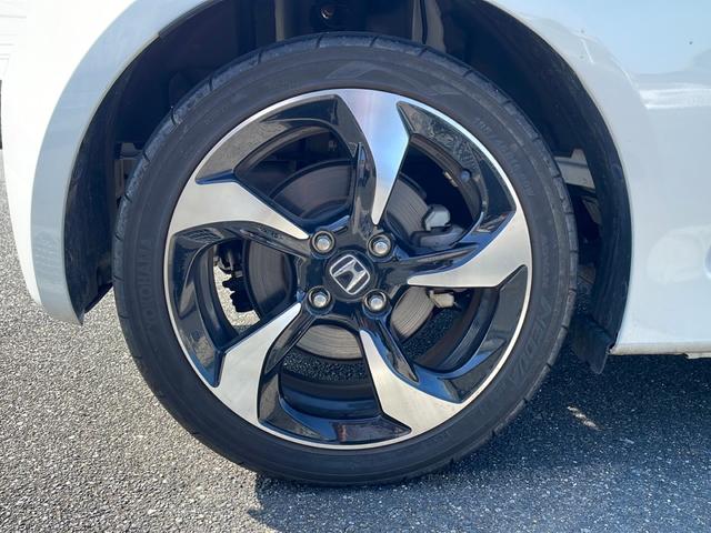 Ｓ６６０ α　ワンオーナー　純正フロアマット　プッシュスタート　保証書　記録簿　取扱説明書　サンルーフ　純正アルミホイール　クルーズコントロール　６速マニュアル車　オートライト（17枚目）