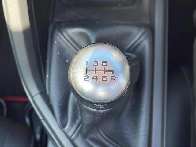 Ｓ６６０ α　ワンオーナー　純正フロアマット　プッシュスタート　保証書　記録簿　取扱説明書　サンルーフ　純正アルミホイール　クルーズコントロール　６速マニュアル車　オートライト（26枚目）