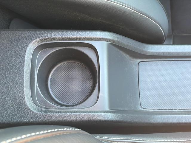 Ｓ６６０ α　ワンオーナー　純正フロアマット　プッシュスタート　保証書　記録簿　取扱説明書　サンルーフ　純正アルミホイール　クルーズコントロール　６速マニュアル車　オートライト（34枚目）