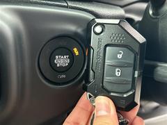 �ڡ����ޡ��ȥ������ץå��她�����ȡ��۸����ޤ����˥ݥ��åȤ����줿�ޤ޸��γ��ġ����󥸥�λ�ư�ޤǹԤ��ޤ��� 4