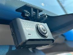 ����С����롼�פǤϼ��ץ᡼���������׼ּ�򤪼�갷�����Ƥ���ޤ��������󣴣���Ź�ޤκ߸ˤ��椫�餪���ͤ˥ԥå���ΰ������Ƥ��ޤ��� 4