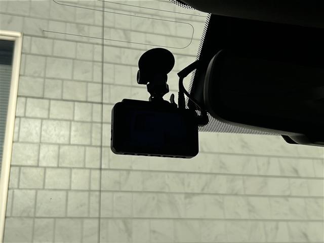 CT CT200h バージョンL ドラレコ(F/R) イモビライザー ドアバイザー LEDライト シートヒーター(D/N) 電格ミラー パーキングセンサー パワーシート(D/N) 純正フロア ステアリングスイッチ ライトウォッシャー(4枚目)