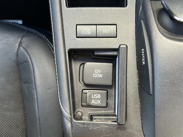 CT CT200h バージョンL ドラレコ(F/R) イモビライザー ドアバイザー LEDライト シートヒーター(D/N) 電格ミラー パーキングセンサー パワーシート(D/N) 純正フロア ステアリングスイッチ ライトウォッシャー(21枚目)