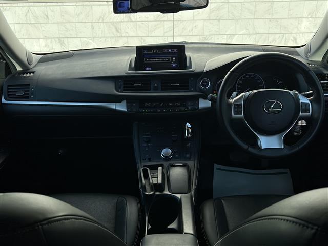 CT CT200h バージョンL ドラレコ(F/R) イモビライザー ドアバイザー LEDライト シートヒーター(D/N) 電格ミラー パーキングセンサー パワーシート(D/N) 純正フロア ステアリングスイッチ ライトウォッシャー(42枚目)