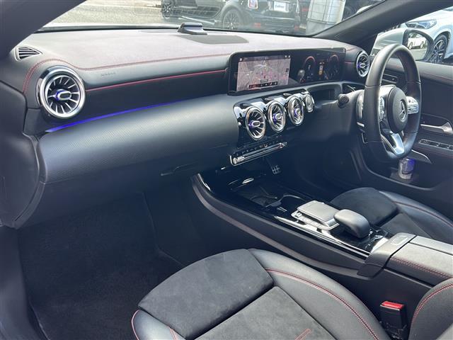 CLAクラス CLA200d AMGライン ワンオーナー ドラレコ(F/R) LEDライト 純正フロアマット オートライト ESP クリアランスソナー レーンキープアシスト 標識アシスト ハンドルアシスト アクティブブレーキアシスト BSM(15枚目)