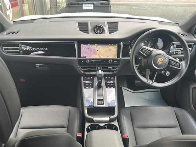 マカン マカン 純正ナビ 前後ドライブレコーダー 社外レーダー探知機 ACC 全周囲カメラ 衝突軽減システム シートヒーター パワーシート スマートキー2本 保証書 取扱説明書(2枚目)