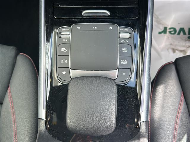 ＧＬＢ ＧＬＢ２００ｄ　４マチック　ＡＭＧライン　１オーナー　純正ナビ　ＦＭ／ＡＭ／ＢＴ／ＴＶ／ＵＳＢ　ＥＴＣ２．０　サンルーフ　前ドラレコ　置くだけ充電　３６０度カメラ　シートヒーター・Ｐシート　追従クルコン　ＢＳＭ　ＡＦＳ　取説　保証書　スペア１（8枚目）