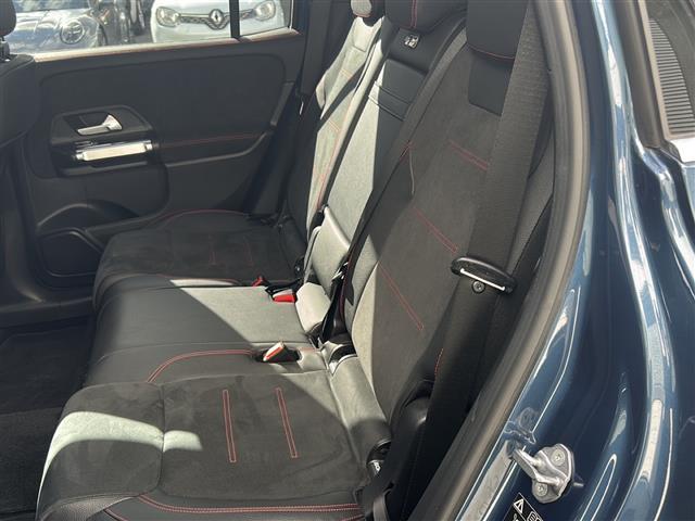 ＧＬＢ ＧＬＢ２００ｄ　４マチック　ＡＭＧライン　１オーナー　純正ナビ　ＦＭ／ＡＭ／ＢＴ／ＴＶ／ＵＳＢ　ＥＴＣ２．０　サンルーフ　前ドラレコ　置くだけ充電　３６０度カメラ　シートヒーター・Ｐシート　追従クルコン　ＢＳＭ　ＡＦＳ　取説　保証書　スペア１（27枚目）