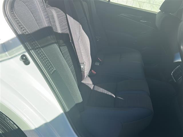 クラウンハイブリッド アスリートＳ　純正ナビ　ビルトインＥＴＣ　バックカメラ　ハンドルヒーター　シートヒーター　パワーシート　クリアランスソナー　ＰＣＳ　ＩＣＳ　ステアリングスイッチ　クルーズコントロール　取扱説明書（17枚目）