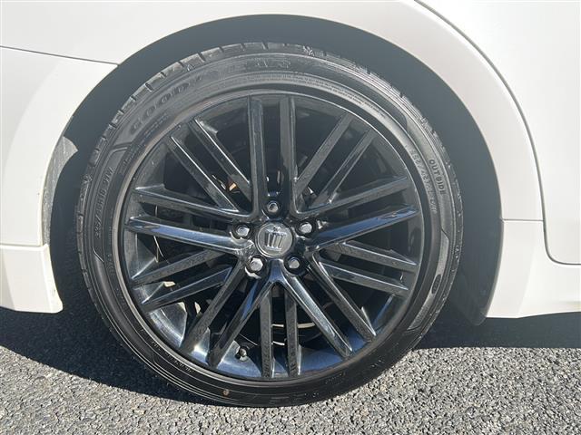 クラウンハイブリッド アスリートＳ　純正ナビ　ビルトインＥＴＣ　バックカメラ　ハンドルヒーター　シートヒーター　パワーシート　クリアランスソナー　ＰＣＳ　ＩＣＳ　ステアリングスイッチ　クルーズコントロール　取扱説明書（23枚目）