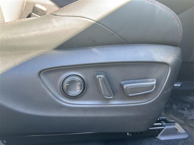 ＲＡＶ４ ＰＨＶ Ｚ　ＥＴＣ２．０　ワンオーナ　純ナビ　バックカメラ　ドラレコ　純フロア　純オーディオ　ＡＭ／ＦＭ／ＢＴ／ＴＶ／Ｍｉｒａｃａｓｔ　Ｄ／Ｎ席パワーシート　シートヒーター　クルコン　おくだけ純電　保証書　取扱説（20枚目）