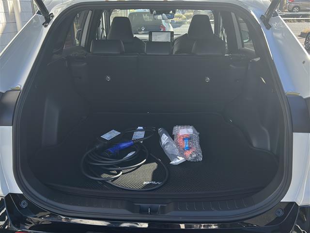 ＲＡＶ４ ＰＨＶ Ｚ　ＥＴＣ２．０　ワンオーナ　純ナビ　バックカメラ　ドラレコ　純フロア　純オーディオ　ＡＭ／ＦＭ／ＢＴ／ＴＶ／Ｍｉｒａｃａｓｔ　Ｄ／Ｎ席パワーシート　シートヒーター　クルコン　おくだけ純電　保証書　取扱説（30枚目）