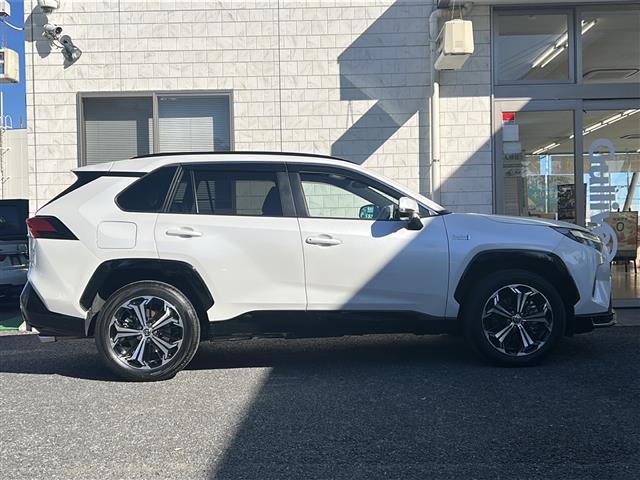 ＲＡＶ４ ＰＨＶ Ｚ　ＥＴＣ２．０　ワンオーナ　純ナビ　バックカメラ　ドラレコ　純フロア　純オーディオ　ＡＭ／ＦＭ／ＢＴ／ＴＶ／Ｍｉｒａｃａｓｔ　Ｄ／Ｎ席パワーシート　シートヒーター　クルコン　おくだけ純電　保証書　取扱説（34枚目）
