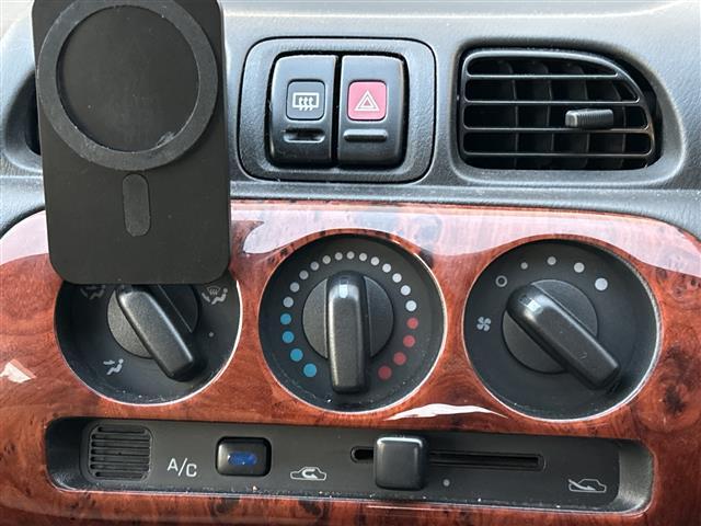 マーチ ボレロ　ハロゲンライト　ドアバイザー　電動格納ミラー　Ｃａｒｒｏｚｚｅｒｉａオーディオ（ＣＤ／ＵＳＢ／Ｂｌｕｅｔｏｏｔｈ）（10枚目）