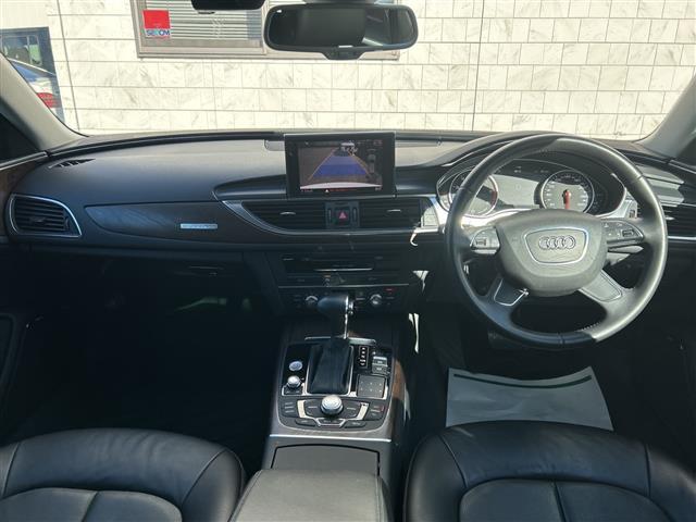 Ａ６アバント ２．８ＦＳＩクワトロ　ワンオーナー　ＥＴＣ　ルーフレール　ＬＥＤライト　ステアリングスイッチ　パワーシート（Ｄ／Ｎ）　プレミアムサウンド（ＢＯＳＥ）　プッシュスタート　純正フロア　オートライト　パーキングセンサー　ＴＲＣ（8枚目）