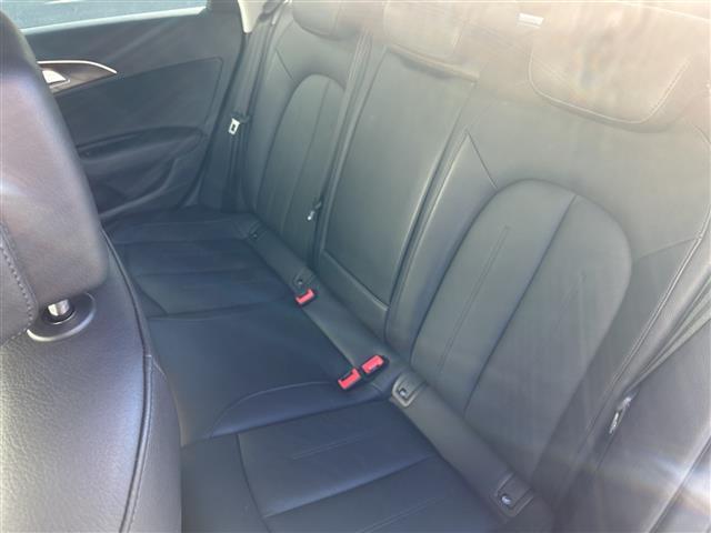 Ａ６アバント ２．８ＦＳＩクワトロ　ワンオーナー　ＥＴＣ　ルーフレール　ＬＥＤライト　ステアリングスイッチ　パワーシート（Ｄ／Ｎ）　プレミアムサウンド（ＢＯＳＥ）　プッシュスタート　純正フロア　オートライト　パーキングセンサー　ＴＲＣ（27枚目）