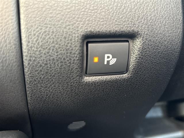 リーフ Ｇ　１オーナー　純正ナビ　ＦＭ／ＡＭ／ＵＳＢ／ＢＴ／ＴＶ／ＤＶＤ／ＣＤ　ＥＴＣ　シートヒーターＤＮ　ステアリングヒーター　追従クルコン　Ｐアシスト　３６０度カメラ　純正フロア　ＬＥＤヘッド　保証書　取説（10枚目）