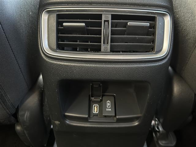 ＣＲ－Ｖ ＥＸ　純正ナビ　ＦＭ／ＡＭ／ＢＴ／ＤＶＤ／ＴＶ／ＣＤ／ＵＳＢ／ＳＤ　ＥＴＣ２．０　前後ドラレコ　ＢＳＭ　シートヒーターＤＮ　パワーシートＤ　追従クルコン　衝突軽減Ｂ　Ｐアシスト　レーンアシスト　保証書　取説（18枚目）