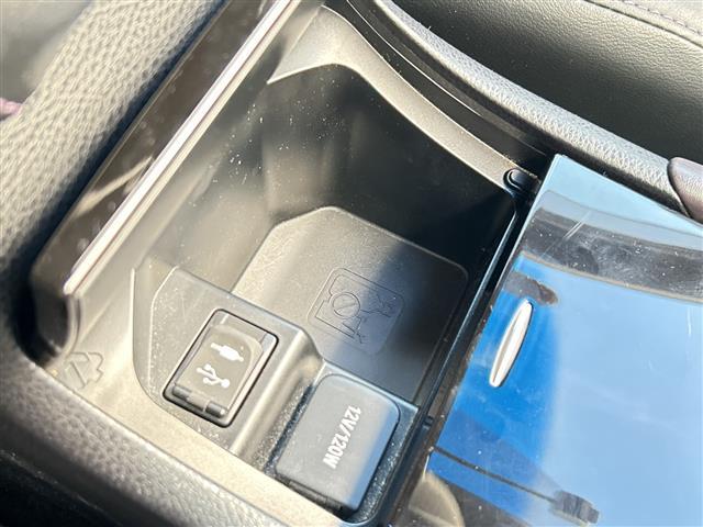 ハリアー プレミアム アドバンスドパッケージ スタイルモーヴ 純正ナビ サンルーフ JBLオーディオ モデリスタエアロ 純正ドライブレコーダー ビルトインETC シートヒーター パワーシート メモリーシート スマートキー2本 保証書 取扱説明書(11枚目)