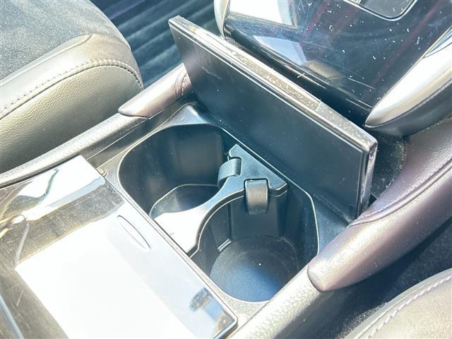 ハリアー プレミアム アドバンスドパッケージ スタイルモーヴ 純正ナビ サンルーフ JBLオーディオ モデリスタエアロ 純正ドライブレコーダー ビルトインETC シートヒーター パワーシート メモリーシート スマートキー2本 保証書 取扱説明書(12枚目)