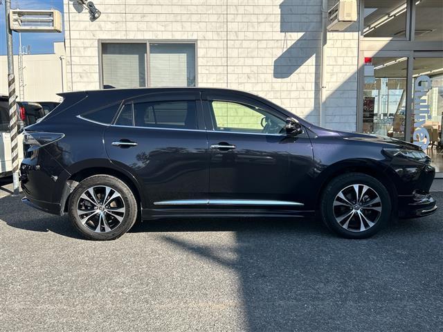 ハリアー プレミアム アドバンスドパッケージ スタイルモーヴ 純正ナビ サンルーフ JBLオーディオ モデリスタエアロ 純正ドライブレコーダー ビルトインETC シートヒーター パワーシート メモリーシート スマートキー2本 保証書 取扱説明書(38枚目)