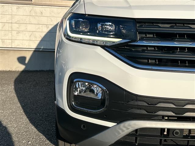Ｔ－クロス ＴＳＩ　スタイル　ＥＴＣ２．０　ルーフレール　積込スタッドレス純正ＡＷタイヤ１６インチ４本　フォグランプ　ＬＥＤライト　純正フロア　コーナーセンサー　クリアランスソナー　ＢＳＭ　スマートキー　スペアキー１本　クルコン追（30枚目）