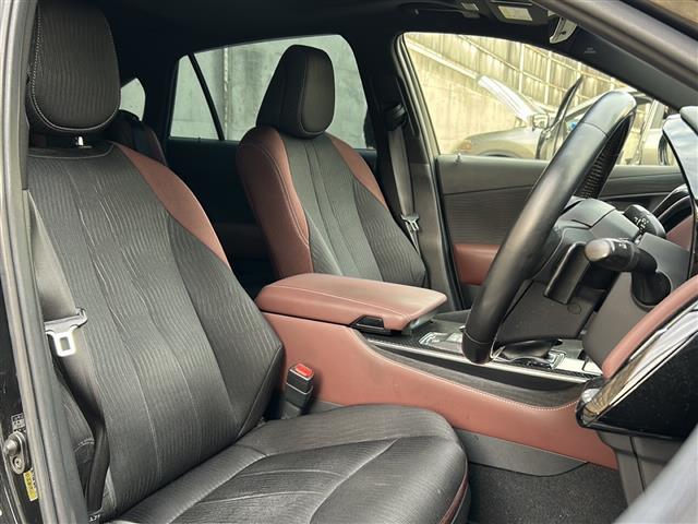 クラウンハイブリッド RS サンルーフ 純正ナビ バックカメラ 前方純ドラレコ PCS LTA PSB RSA クリアランスソナー レーダークルコン 前席パワーシート シートヒーター ETC パドルシフト LEDヘッドライト(16枚目)