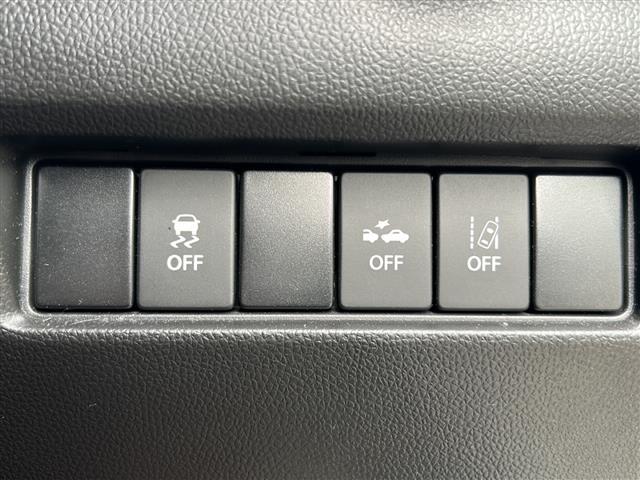 スイフトスポーツ ベースグレード 社外ナビ クルーズコントロール スマートキー ステアリングスイッチ アダプティブクルーズコントロール デュアルセンサーブレーキサポート 車線逸脱警報 運転席シートヒーター ETC 純正フロアマット(3枚目)