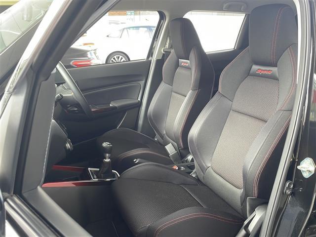 スイフトスポーツ ベースグレード 純正ナビ 前後ドライブレコーダー 運転席シートヒーター クルーズコントロール ビルドインETC TVキャンセラー 純正フロアマット 純正ドアバイザー プッシュスタート LEDヘッドライト フォグライト(19枚目)