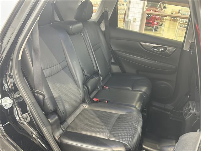 掲載箇所以外にご希望の写真がございましたら、お気軽にお問い合わせ下さい！メールや郵送でお送りさせていただきます。