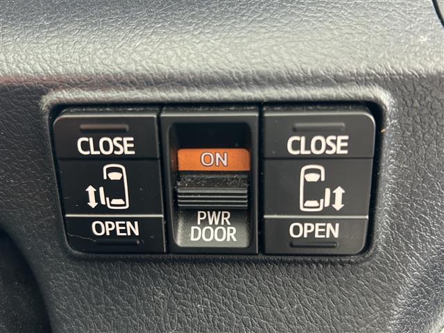 シエンタ ハイブリッドＧ　クエロ　ワンオーナー　禁煙車　両側パワースライドドア　プリクラッシュセーフティー　レーンディパーチャーアラート　横滑り防止機能　車両接近通報装置　ＥＣＬＩＰＳＥ製ナビ　前後ドラレコ　ディーラー整備記録簿（3枚目）