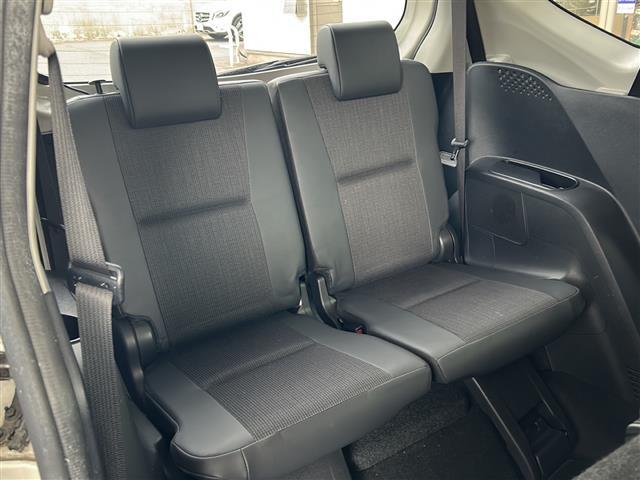 シエンタ ハイブリッドＧ　クエロ　ワンオーナー　禁煙車　両側パワースライドドア　プリクラッシュセーフティー　レーンディパーチャーアラート　横滑り防止機能　車両接近通報装置　ＥＣＬＩＰＳＥ製ナビ　前後ドラレコ　ディーラー整備記録簿（20枚目）