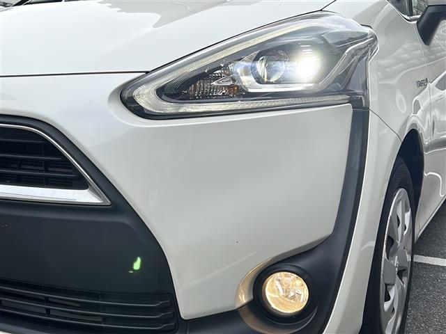 シエンタ ハイブリッドＧ　クエロ　ワンオーナー　禁煙車　両側パワースライドドア　プリクラッシュセーフティー　レーンディパーチャーアラート　横滑り防止機能　車両接近通報装置　ＥＣＬＩＰＳＥ製ナビ　前後ドラレコ　ディーラー整備記録簿（30枚目）