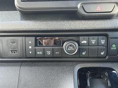 ����С����롼�פǤϼ��ץ᡼���������׼ּ�򤪼�갷�����Ƥ���ޤ��������󣴣���Ź�ޤκ߸ˤ��椫�餪���ͤ˥ԥå���ΰ������Ƥ��ޤ��� 4