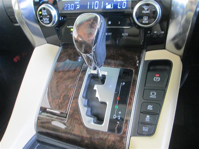 アルファードハイブリッド X 1オナ ナビ TV/DVD/CD サンルーフ(10枚目)