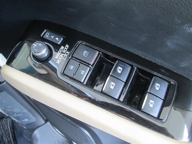 アルファードハイブリッド X 1オナ ナビ TV/DVD/CD サンルーフ(17枚目)