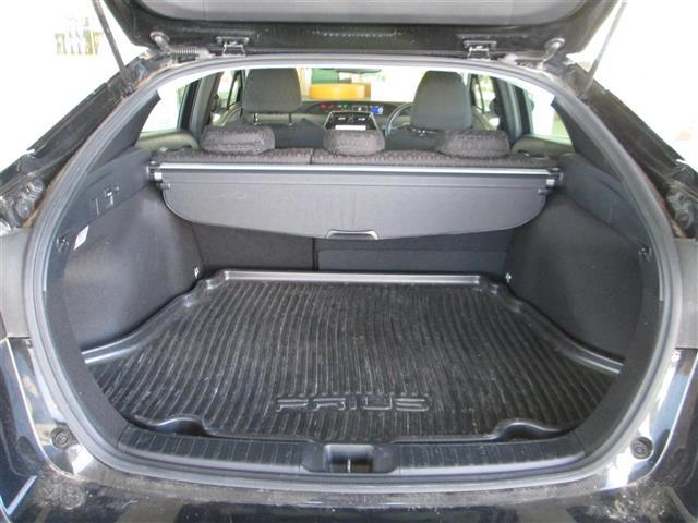 プリウス SセーフティプラスII(4枚目)