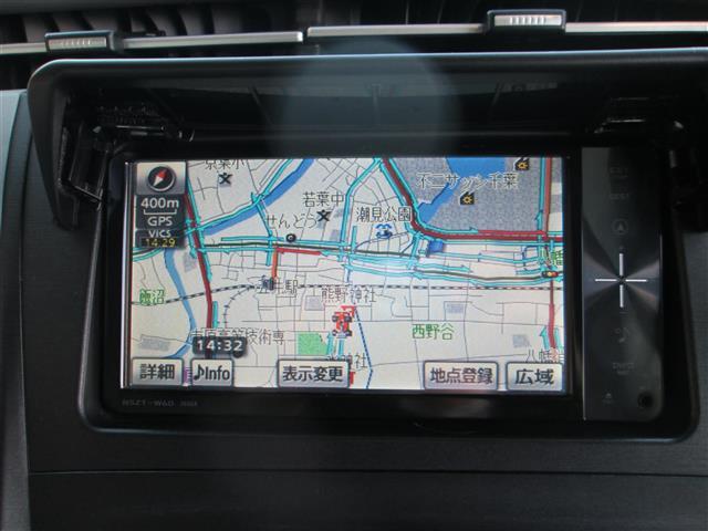 プリウス Ｇ　純正ＳＤナビ／フルセグＴＶ／バックカメラ／ステアリングスイッチ／キセノンライト／フォグライト／オートライト／プッシュスタート／スマートキー／スペアキー／クルーズコントロール／ビルトインＥＴＣ／電動格納（9枚目）