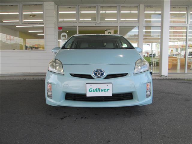 プリウス Ｇ　純正ＳＤナビ／フルセグＴＶ／バックカメラ／ステアリングスイッチ／キセノンライト／フォグライト／オートライト／プッシュスタート／スマートキー／スペアキー／クルーズコントロール／ビルトインＥＴＣ／電動格納（13枚目）