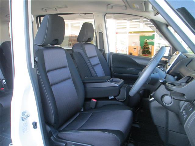 セレナ ハイウェイスター VセレクションII 1オナ 純9型ナビ セーフティパックB(18枚目)