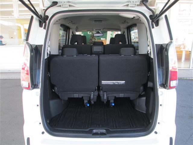 セレナ ハイウェイスター VセレクションII 1オナ 純9型ナビ セーフティパックB(22枚目)